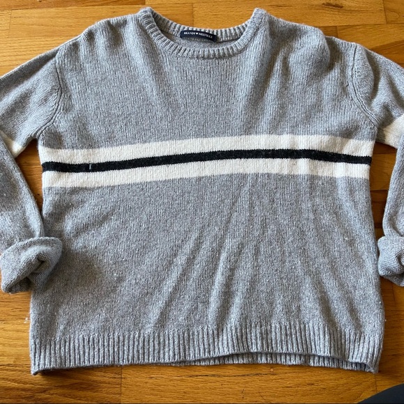 Grey Brandy Melville top - Picture 1 of 3